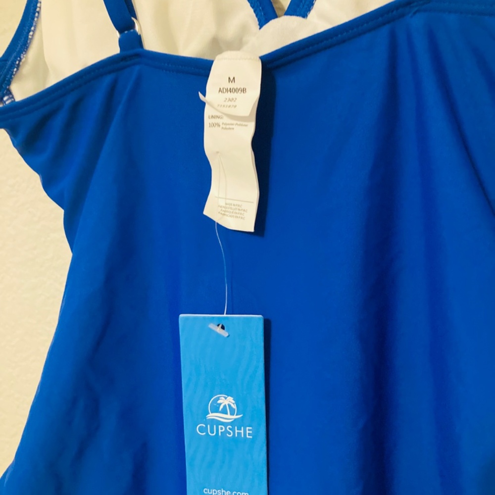 Cupshe Blue Women's One Piece Swimsuit size M - Picture 3 of 3
